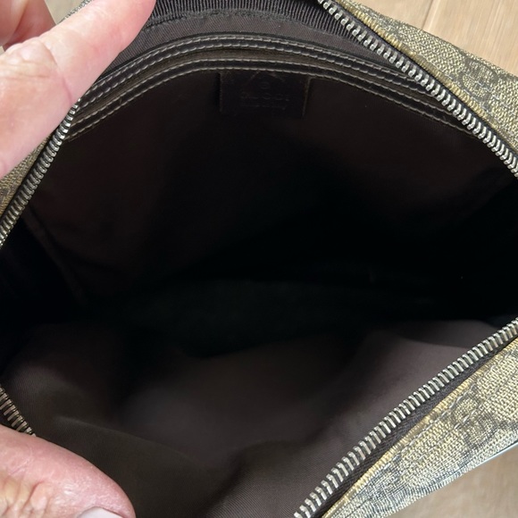 Vintage Gucci messenger bag - Picture 7 of 10
